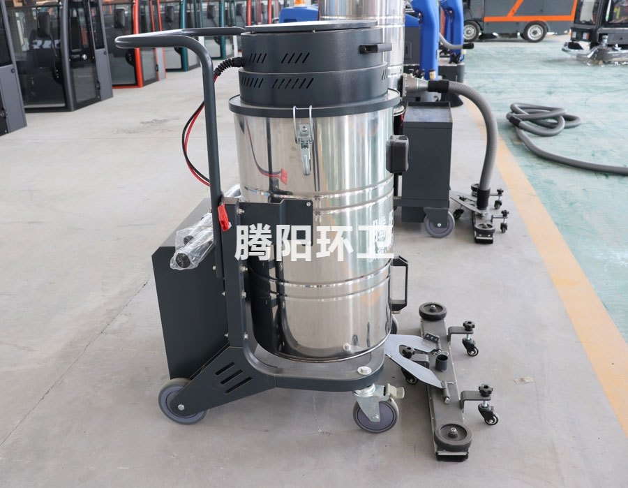 工業吸塵器 工業吸塵器