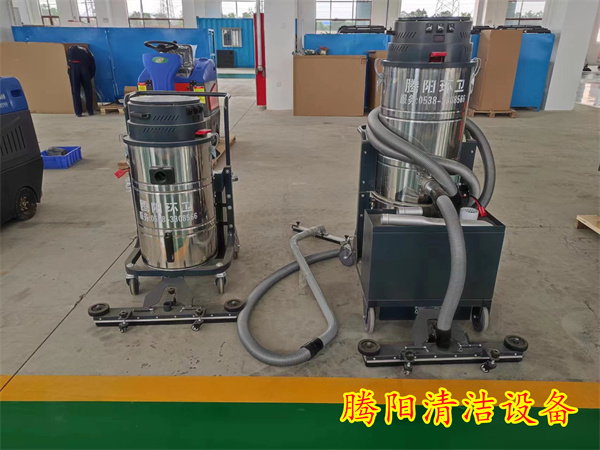 工業吸塵器